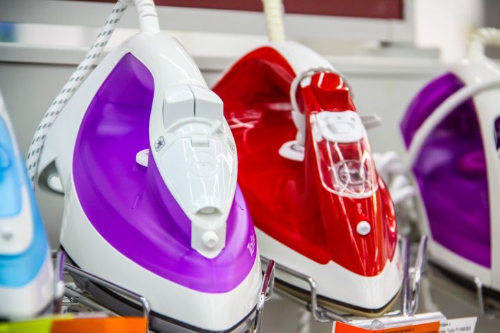 Как выбрать утюг: часто смотрим не на те параметры