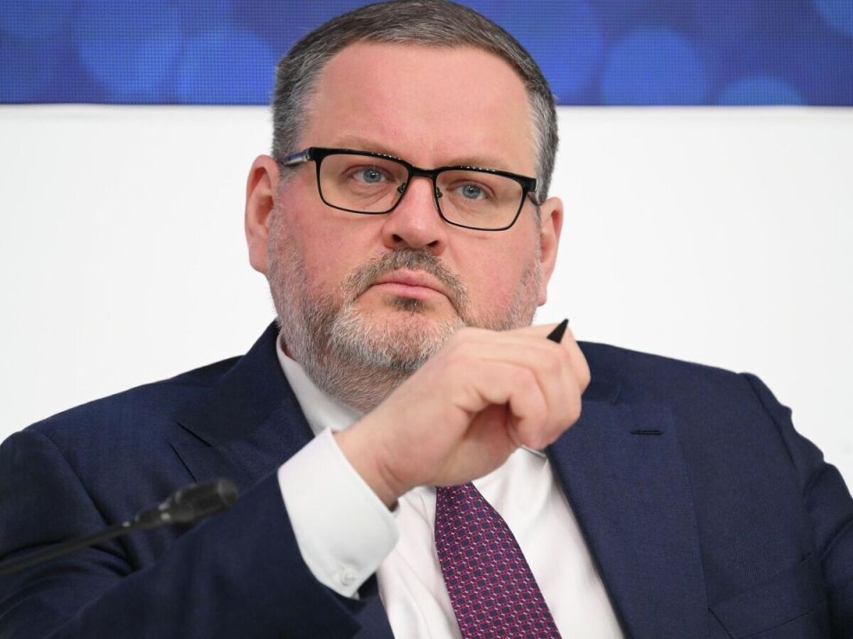 Минтруд представил новый подход к поддержке россиян в трудных ситуациях