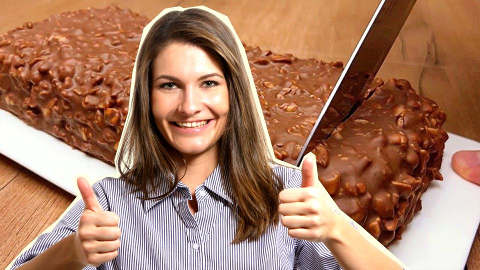 Торт «Сникерс» выглядит, будто из дорогой кондитерской: готовится 5 минут