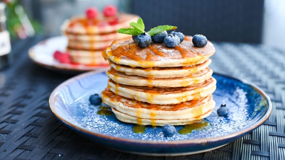 Оладьи не впитают тонну масла: этой хитростью пользуются шеф-повара