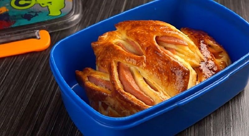 Пирожки с колбасой: новая интерпретация классики русской кухни