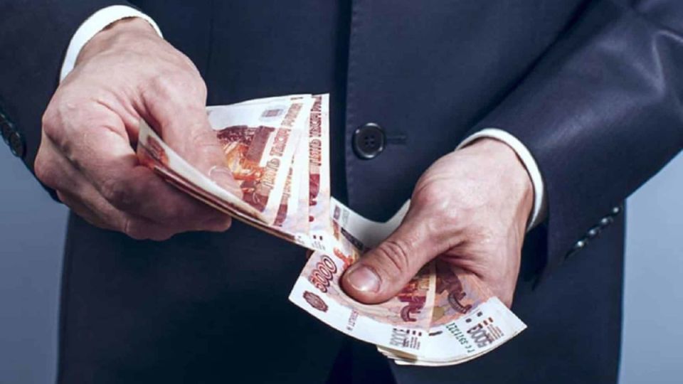 МФО Webbankir: быстрое финансовое решение или рискованное приключение?