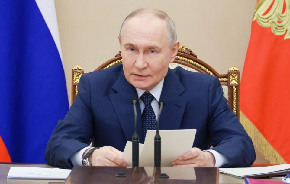 Новые законы Путина: изменения в медицине и социальной сфере