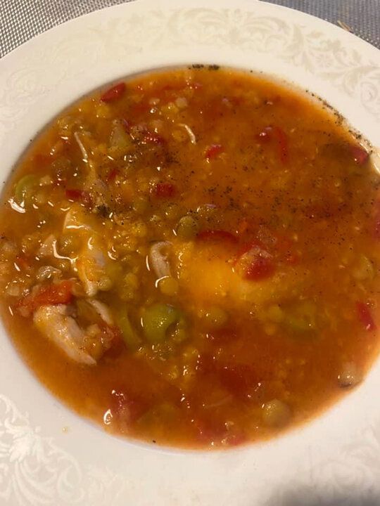 Густой куриный суп с чечевицей