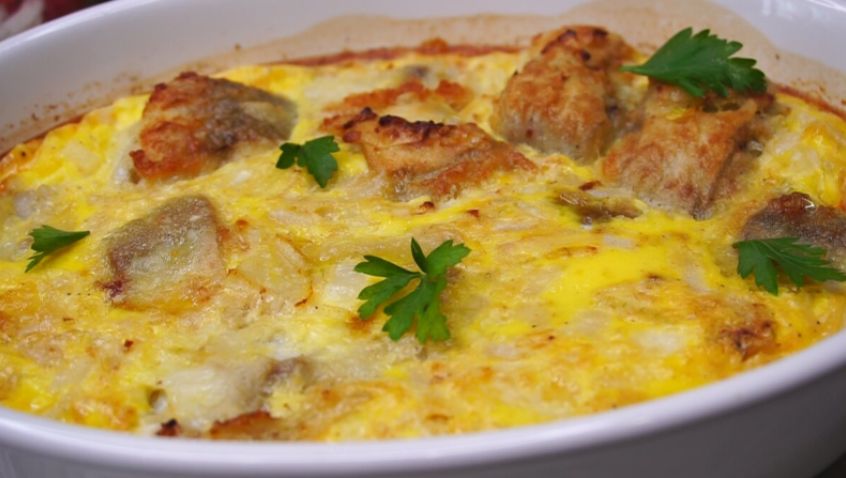 Минтай в воздушном омлете: простой рецепт для будней и семейного стола