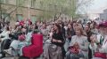 С днём города #Чита Песням на городском Квартирнике подпевает мэр краевой столицы - Инна Щеглова