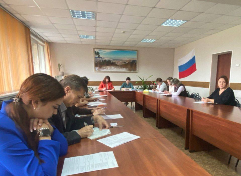 В Центральном районе состоялась заседание комиссии по делам несовершеннолетних