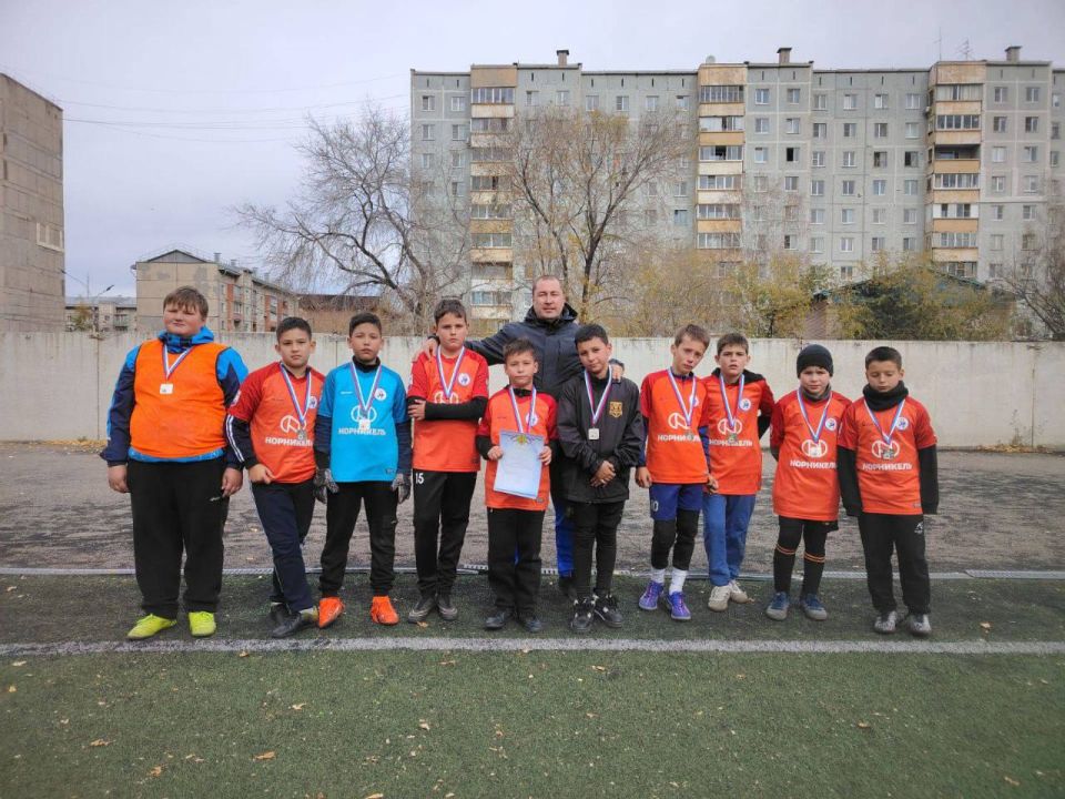В Чите прошел I этап соревнований по мини-футболу в рамках «Муниципальной спортивной школьной лиги»
