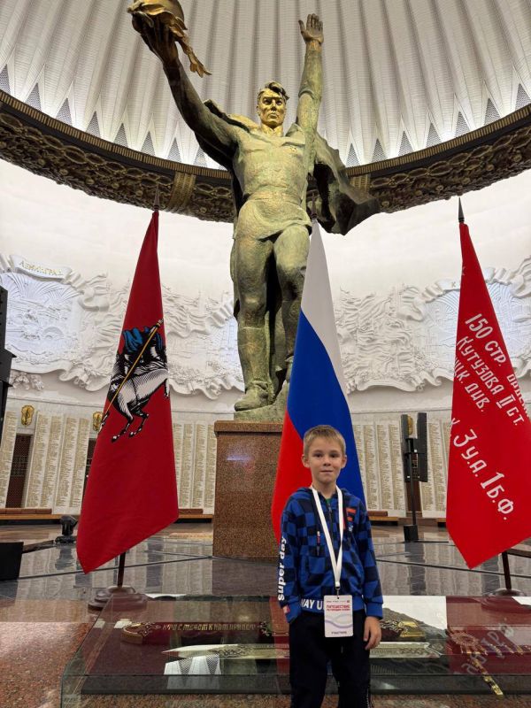 Юный житель Черновского района города Читы Никита Бурцев одержал победу в творческом конкурсе «СУЭК – моя большая семья»