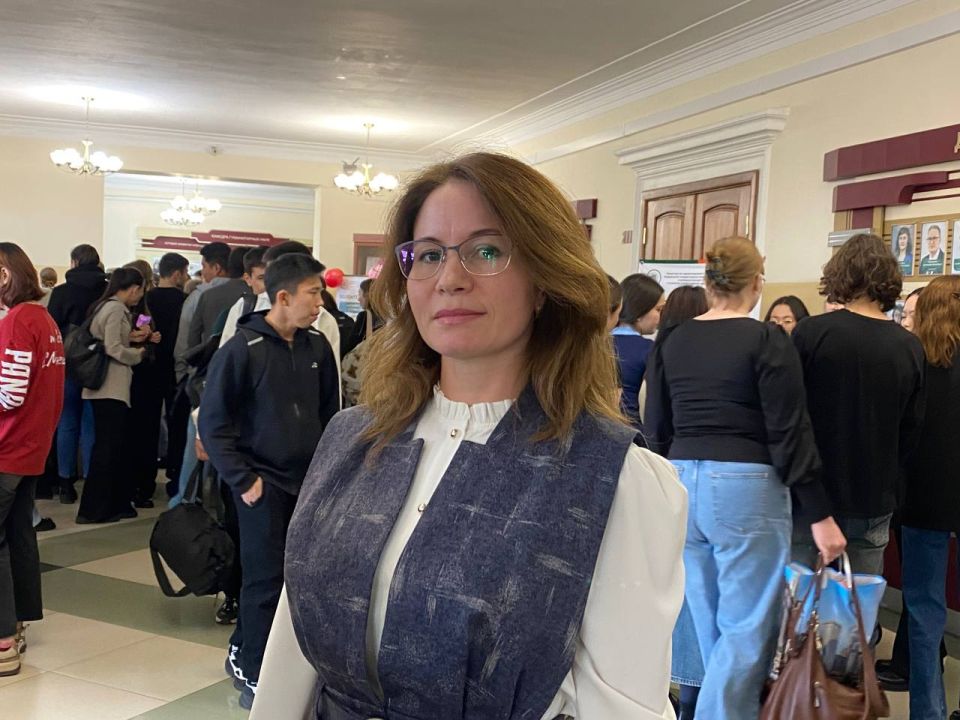 Юные корреспонденты городского молодежного медиацентра Читы посетили Читинскую государственную медицинскую академию