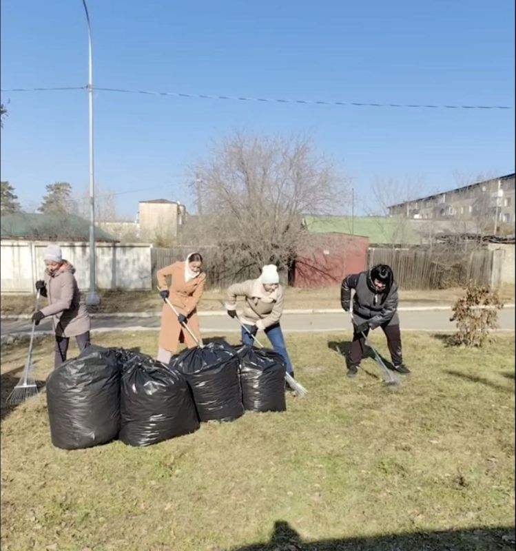 КДЦ "Юность" на страже чистоты и хорошего настроения! КДЦ "Юность" на страже чистоты и хорошего настроения!