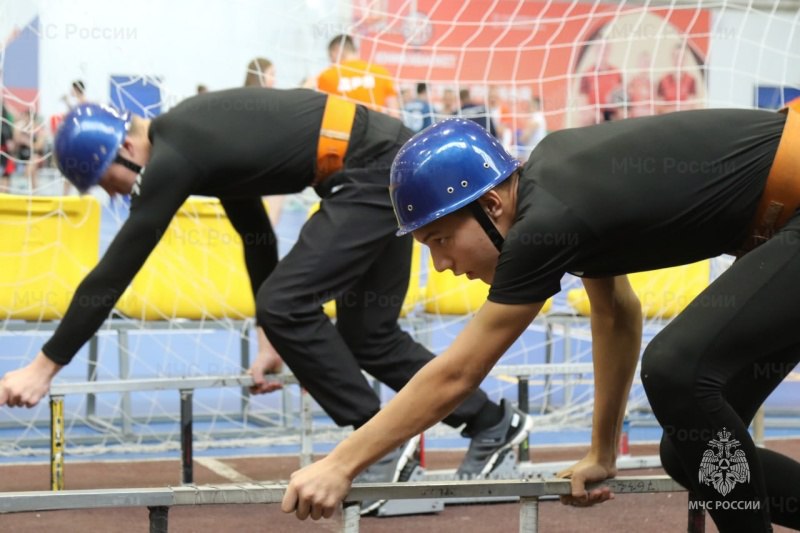 В спортивном комплексе «Огнеборец» прошли соревнования по пожарно-спасательному спорту среди воспитанников детской сборной Главного управления МЧС России по Забайкальскому краю В спортивном комплексе «Огнеборец» прошли соревнования по пожарно-спасательному спорту среди воспитанников детской сборной Главного управления МЧС России по Забайкальскому краю