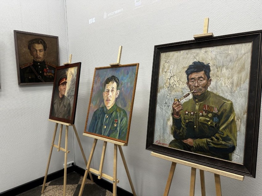 Картина художника Андрея Пащенко представлена на выставке в Москве