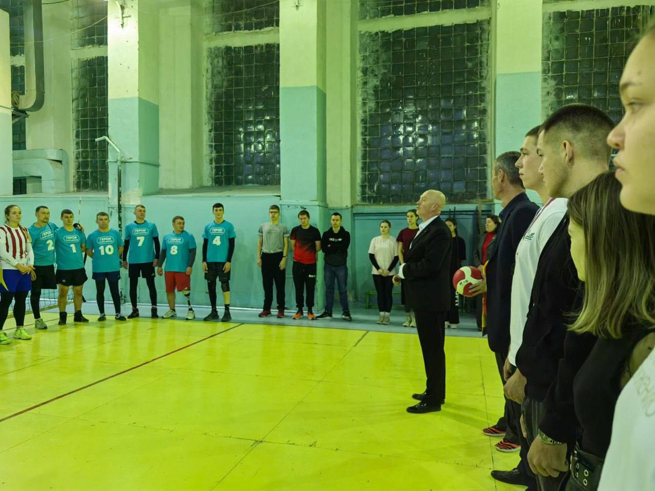 Игровая встреча по волейболу прошла в рамках форума «Народ и армия едины» Игровая встреча по волейболу прошла в рамках форума «Народ и армия едины»