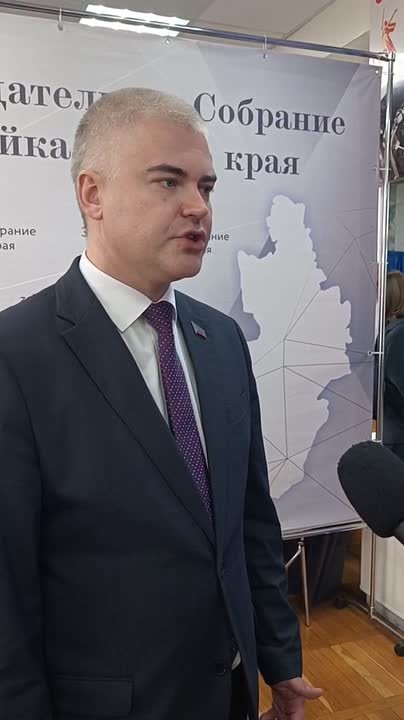 Д.Виноградский: Профессиональные знания Андрея Кефера в области контроля и финансовой дисциплины точно пойдут на пользу краю