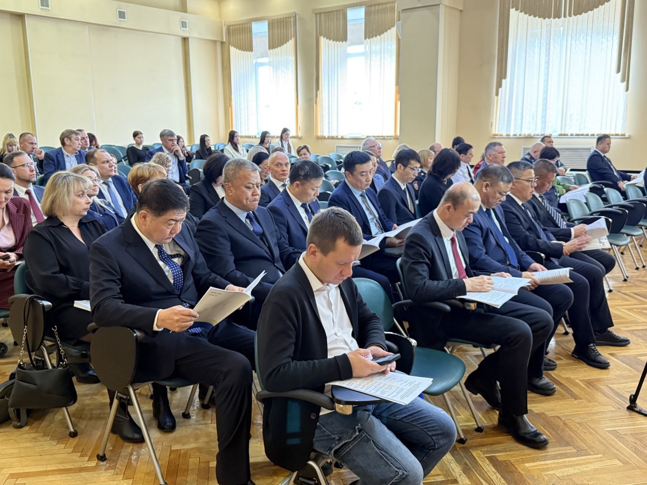 В Чите проходит 34 заседание российско-китайского рабочего комитета по вопросам координации и взаимодействия В Чите проходит 34 заседание российско-китайского рабочего комитета по вопросам координации и взаимодействия