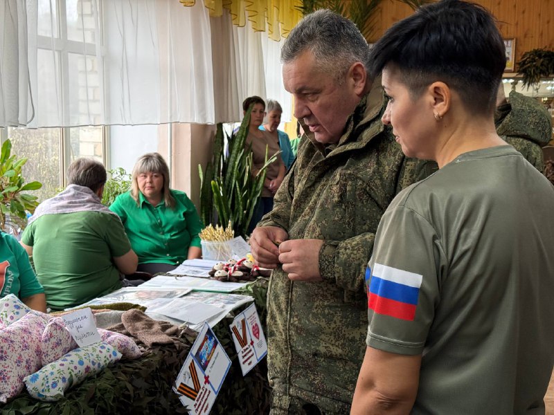 Генерал-лейтенант Роман Греков оценил работу волонтеров Приаргунского округа Генерал-лейтенант Роман Греков оценил работу волонтеров Приаргунского округа