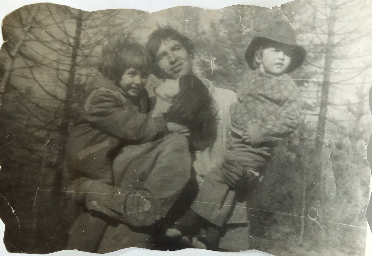 Более 100 лет семья из Забайкалья хранит традиции народного ремесла Более 100 лет семья из Забайкалья хранит традиции народного ремесла