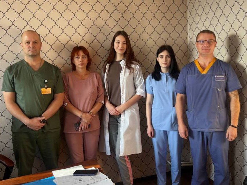 Благодаря нацпроекту бригада медицинских работников из Забайкалья работает в округах региона вахтовым методом Благодаря нацпроекту бригада медицинских работников из Забайкалья работает в округах региона вахтовым методом