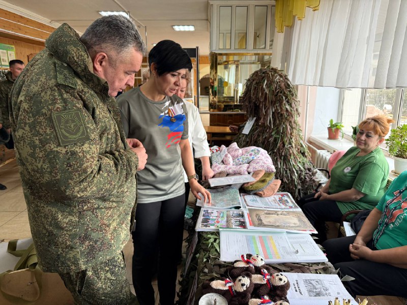 Генерал-лейтенант Роман Греков оценил работу волонтеров Приаргунского округа Генерал-лейтенант Роман Греков оценил работу волонтеров Приаргунского округа