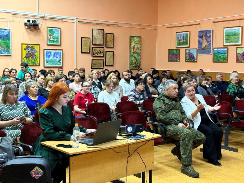 Генерал-лейтенант Роман Греков оценил работу волонтеров Приаргунского округа Генерал-лейтенант Роман Греков оценил работу волонтеров Приаргунского округа