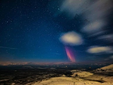 Доброй ночи, забайкальцы. Пусть вам приснятся сказочные сны, такие же волшебные как северное сияние над Каларским округом