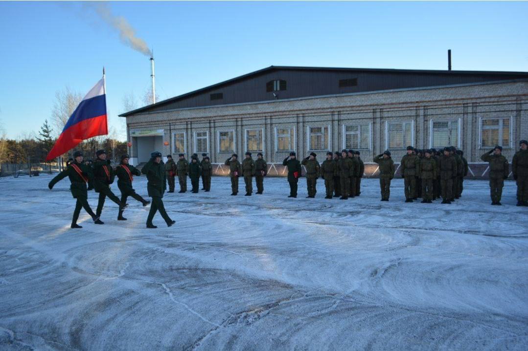 Сегодня в воинской части военной полиции прошёл торжественный митинг, посвящённый празднованию Дня народного единства Сегодня в воинской части военной полиции прошёл торжественный митинг, посвящённый празднованию Дня народного единства