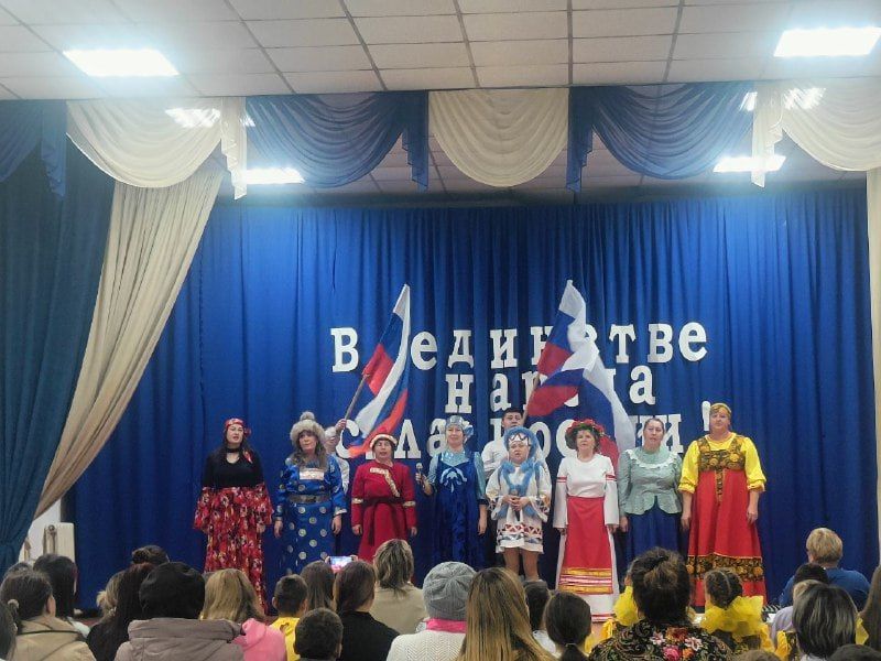 Урульгинский центр «Подсолнух» Забайкальского края принял участие в ежегодной акции «В единстве наша сила!» Урульгинский центр «Подсолнух» Забайкальского края принял участие в ежегодной акции «В единстве наша сила!»