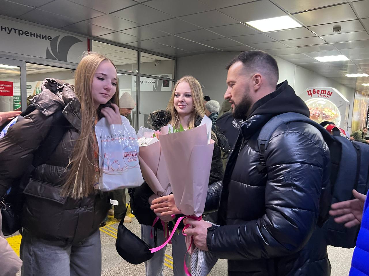 Забайкальские чемпионы прибыли в Читу и поздравили Забайкальский край Забайкальские чемпионы прибыли в Читу и поздравили Забайкальский край