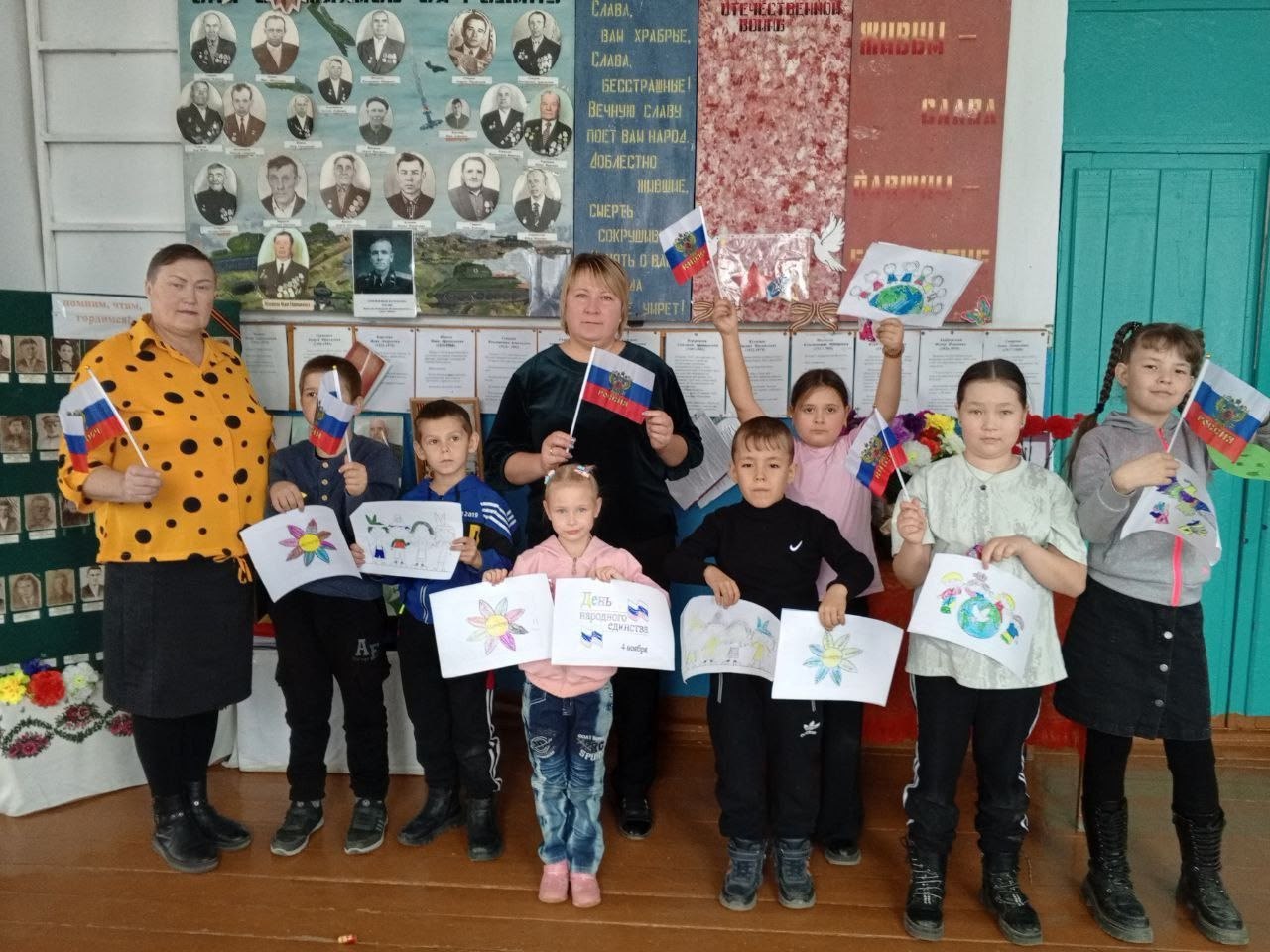 Сельские клубы и библиотеки Петровск-Забайкальского округа встречают День народного единства