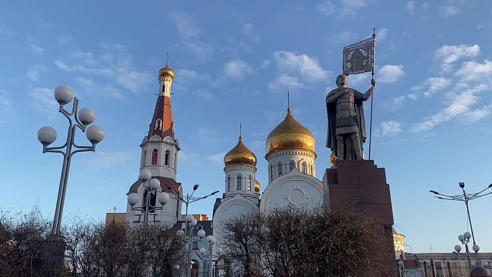 В Чите сотни прихожан приняли участие в Крестном ходе в честь Казанской иконы Божией Матери