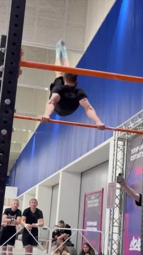 Финальный выход на соревнованиях в Екатеринбурге нашего тренера Ярослава