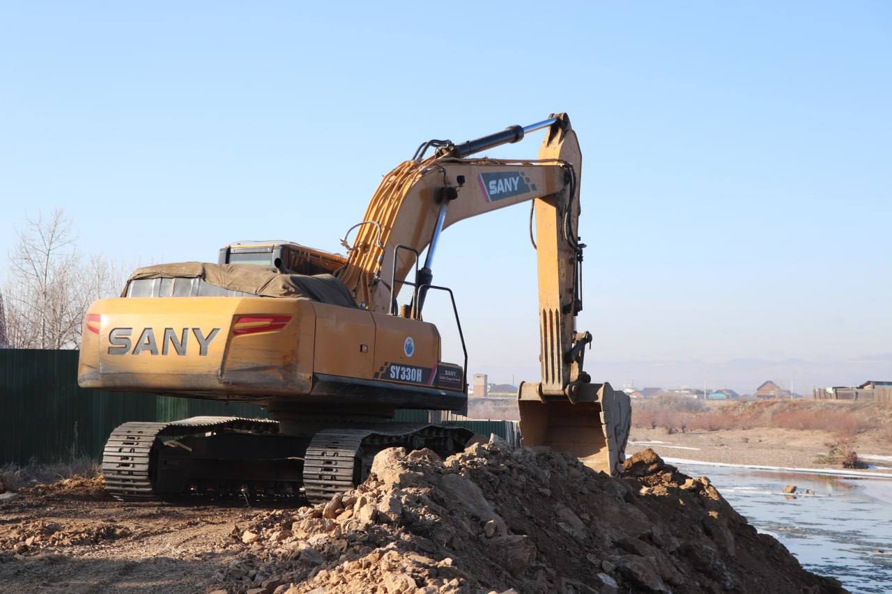 Река Чита уже не раз демонстрировала свой строптивый нрав во время паводков Река Чита уже не раз демонстрировала свой строптивый нрав во время паводков