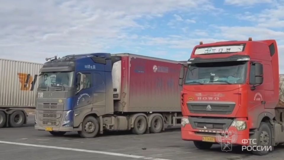 Грузооборот в пункте пропуска МАПП Забайкальск в октябре 2025 года вырос на 5,6%
