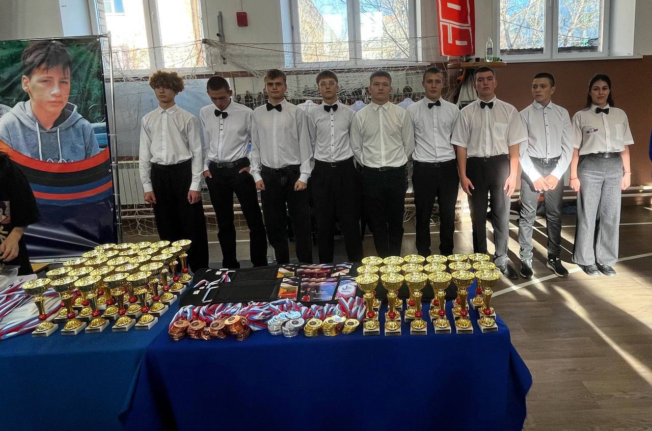 В Чите состоялся турнир по кикбоксингу посвященный памяти воспитанника спортивного клуба «Вверх»