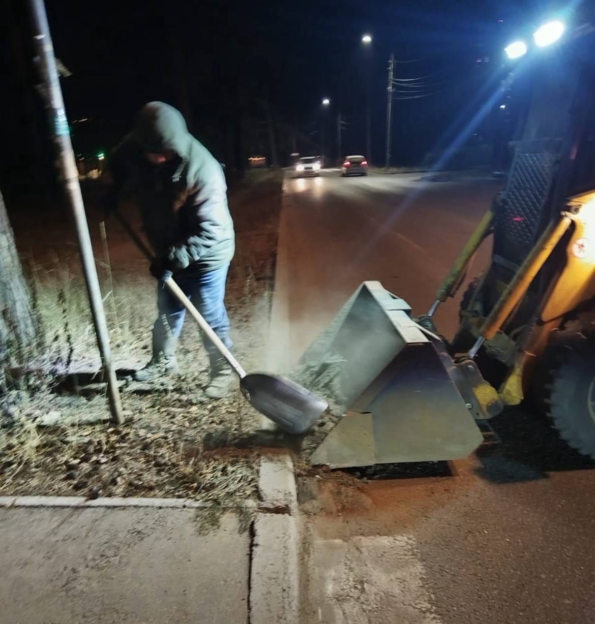 В рамках мероприятий по содержанию улично-дорожной сети за минувшую неделю в краевом центре были выполнены следующие работы: В рамках мероприятий по содержанию улично-дорожной сети за минувшую неделю в краевом центре были выполнены следующие работы: