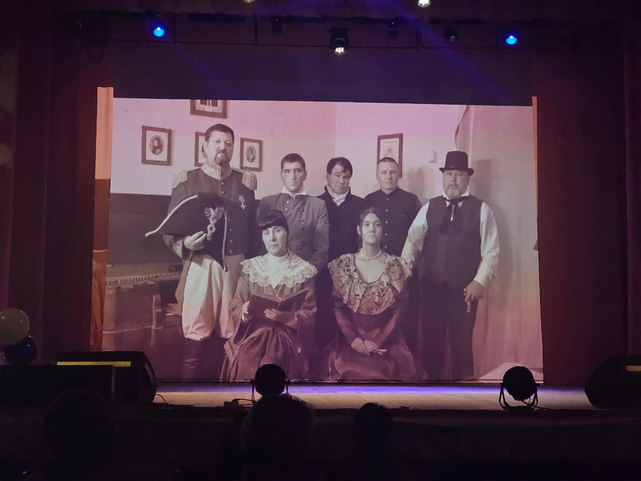 Даурские самоцветы зажглись в Петровск-Забайкальске Даурские самоцветы зажглись в Петровск-Забайкальске