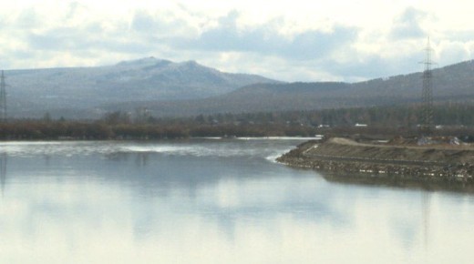 Аварийно-восстановительные работы по укреплению береговой линии реки Чита планируют завершить до декабря 2025 года