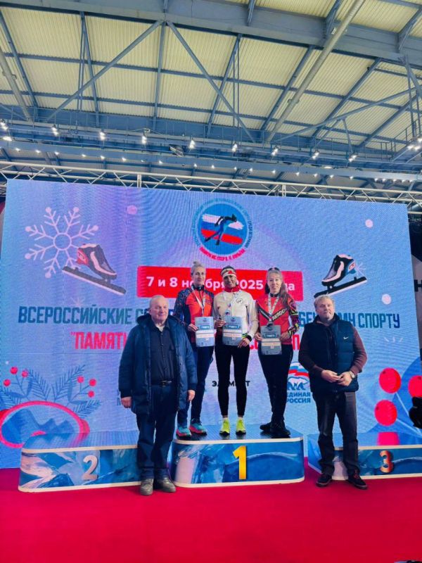 Спортсменка из Забайкалья одержала победу на Всероссийских соревнования по конькобежному спорту
