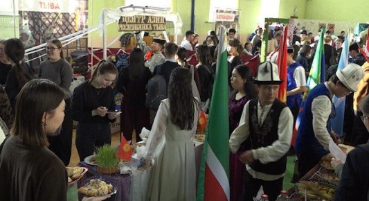 1234. Фестиваль национальных культур стартовал в Читинской медицинской академии