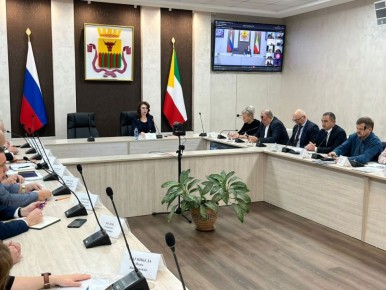 Инна Щеглова: Предпоследнее в ноябре большое планёрное совещание прошло сегодня, 10 ноября, в городской администрации