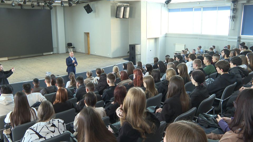 Заслуженный юрист России Павел Астахов провел лекцию для студентов ЗабГУ