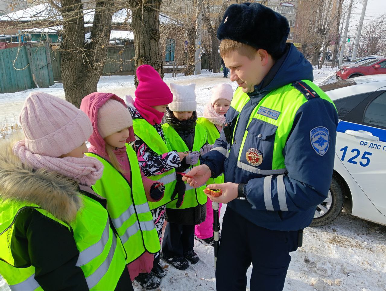 В г.Чите прошла акция «Белые журавлики», посвящённая Дню памяти жертв дорожно-транспортных происшествий В г.Чите прошла акция «Белые журавлики», посвящённая Дню памяти жертв дорожно-транспортных происшествий
