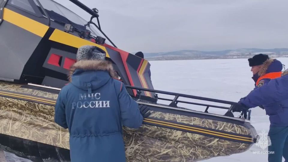 На вооружение МЧС Забайкалья поступила уникальная аэролодка «Пиранья»