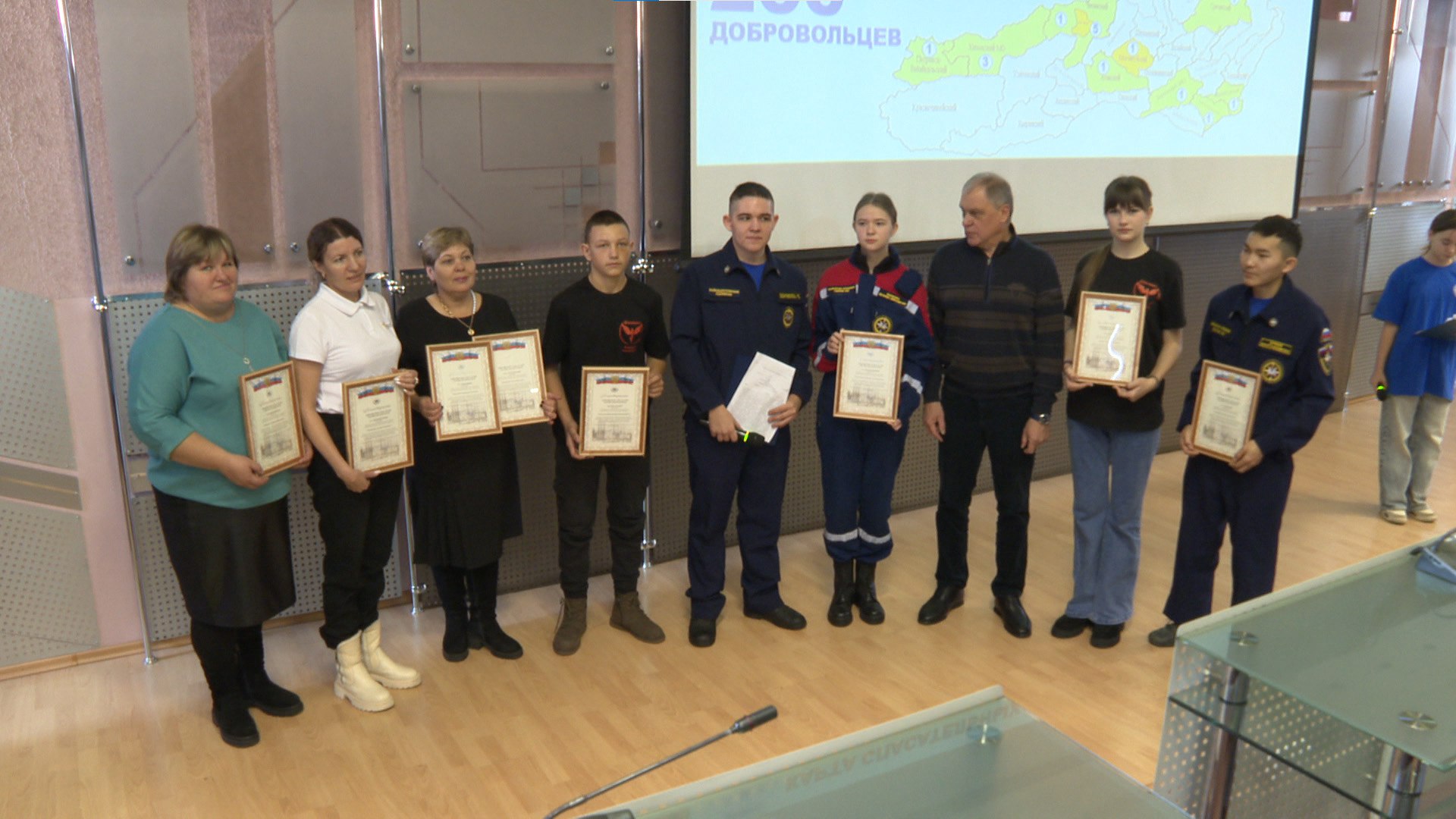Забайкальским спасателями вручили награды за самоотверженный труд