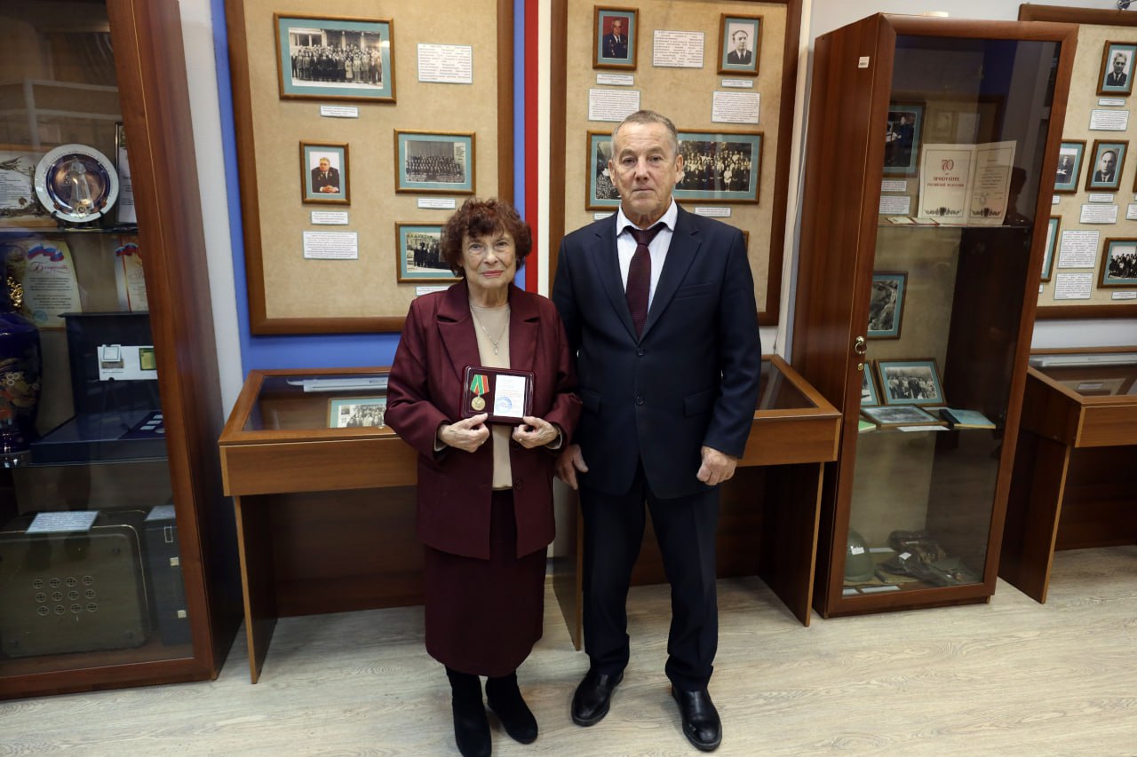 Вчера в музее регионального надзорного ведомства состоялось расширенное заседание Совета общественной организации ветеранов и пенсионеров прокуратуры Забайкальского края с приглашением всех ее членов