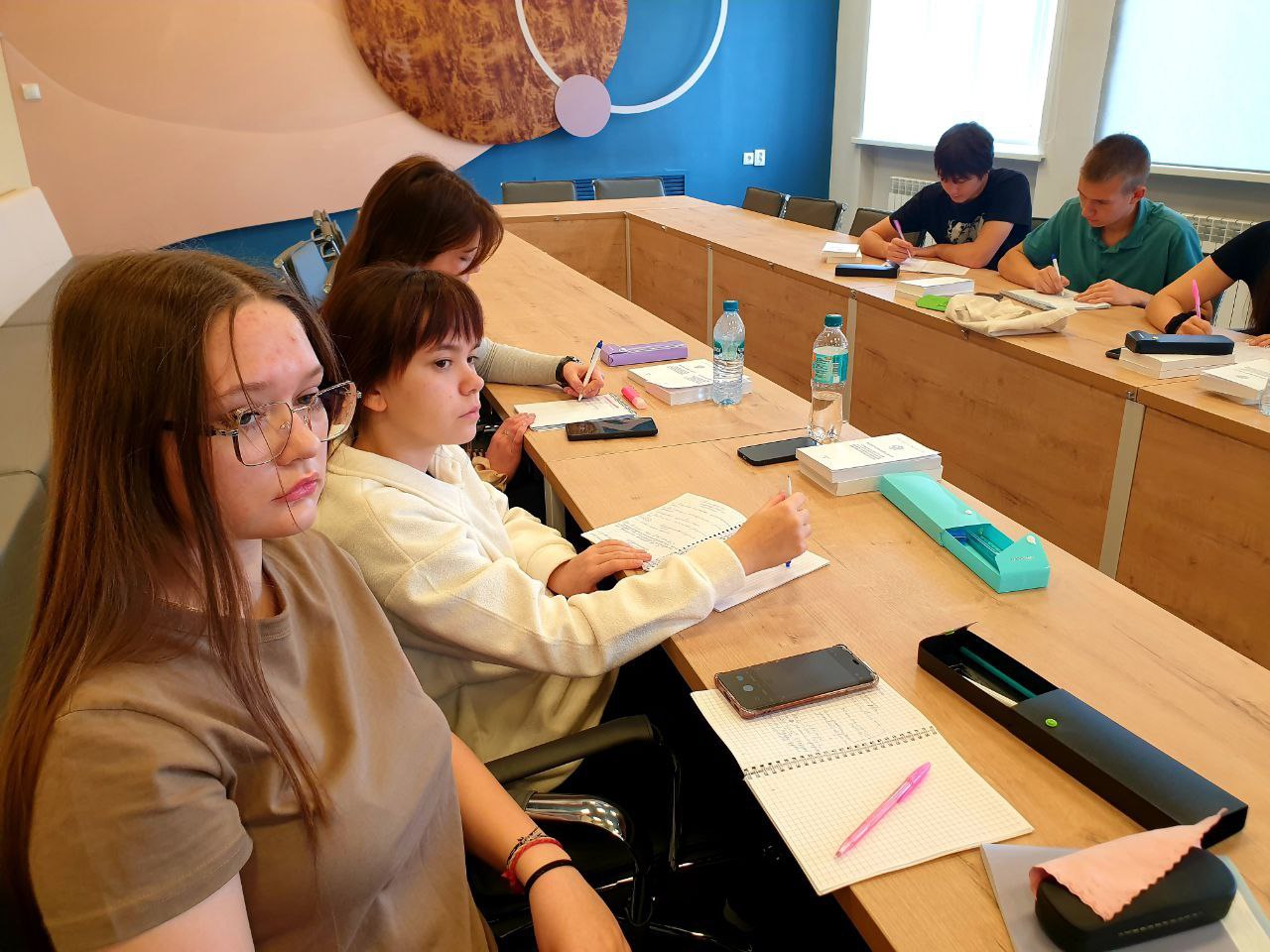 Первый учебный день в «Эврике»: полное погружение в избирательное право! Первый учебный день в «Эврике»: полное погружение в избирательное право!