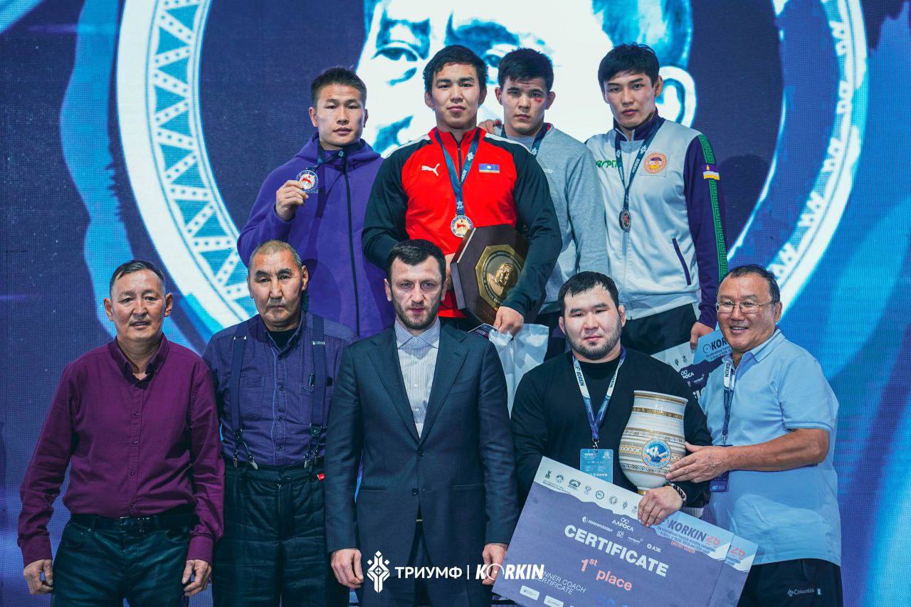 Наши поздравления серебряному и бронзовым призерам международного турнира по вольной борьбе памяти Дмитрия Коркина, воспитанникам агинской школы борьбы Наши поздравления серебряному и бронзовым призерам международного турнира по вольной борьбе памяти Дмитрия Коркина, воспитанникам агинской школы борьбы