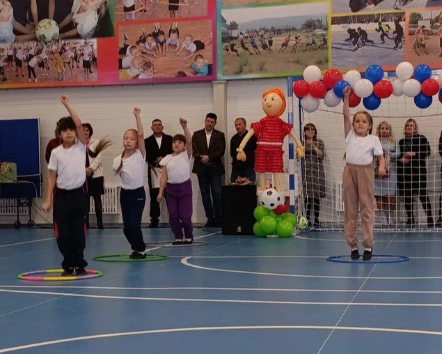 Для любителей активного образа жизни открыли новый спортзал в Забайкальском крае Для любителей активного образа жизни открыли новый спортзал в Забайкальском крае