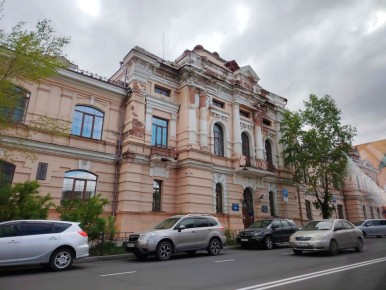 Главгосэкспертиза одобрила проект капремонта исторического корпуса ЗабГУ в Чите